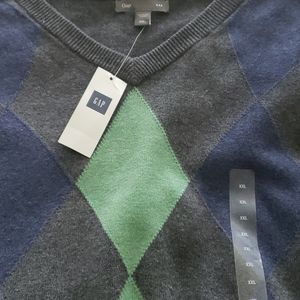 NWT GAP sweater